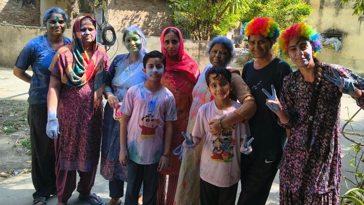 Holi Special Vlog | Pooja, Dance & Unlimited Masti 💃