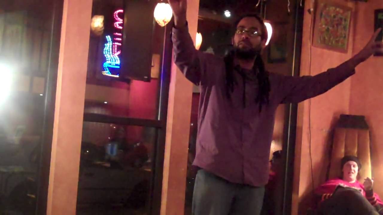 Darnell Fine Performs @ Art Amok Slam
