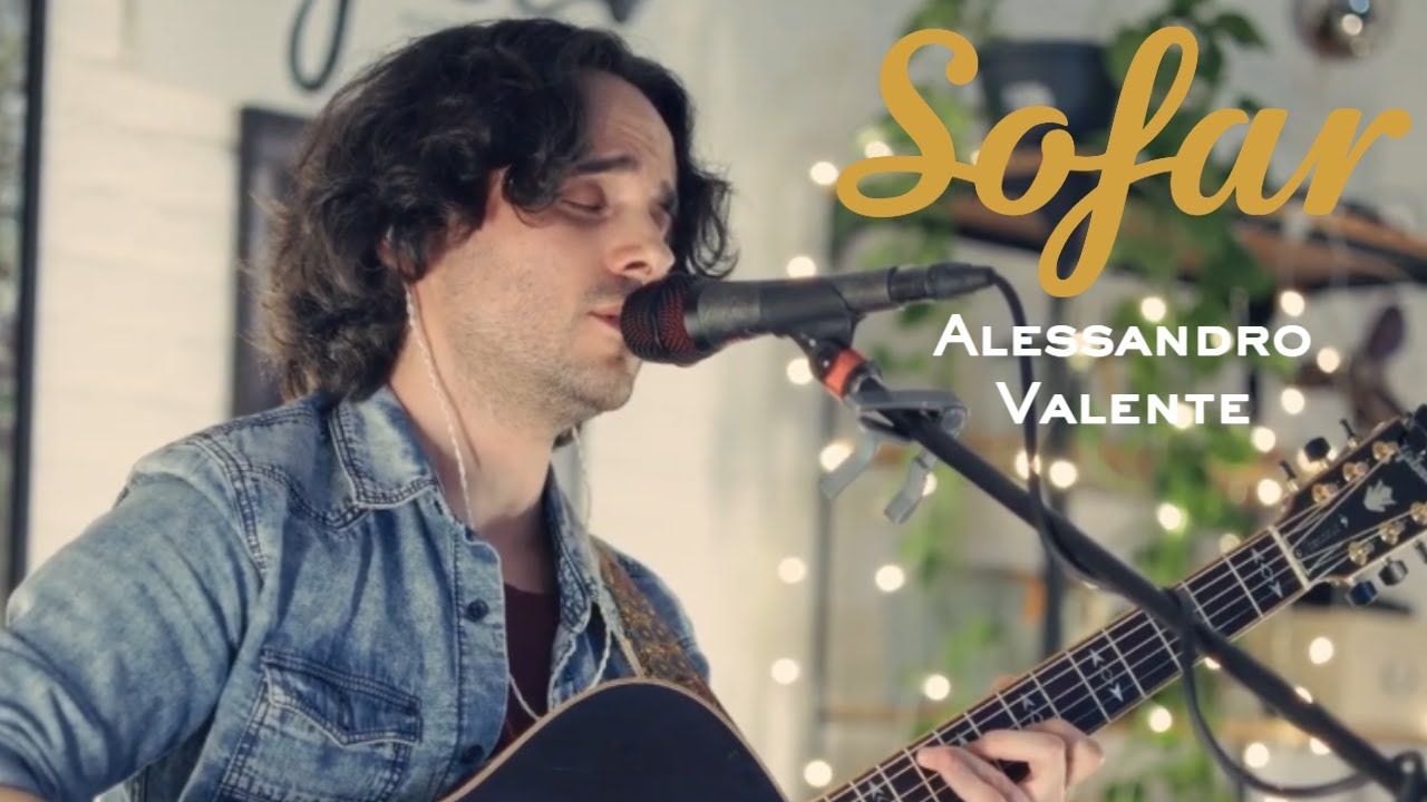 Alessandro Valente - Crystal Clear | Sofar Turin