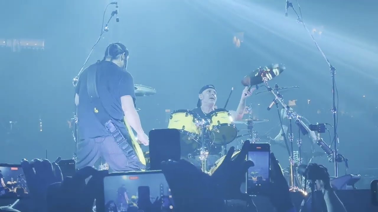 Metallica - Lux Æterna → If Darkness Had a Son (Houston 06.14.25) HD
