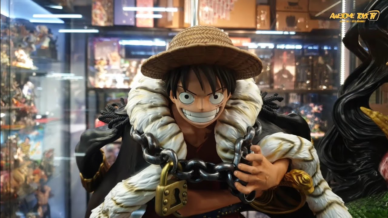 Toy Hunting in Bangkok! Mega Plaza Visit!