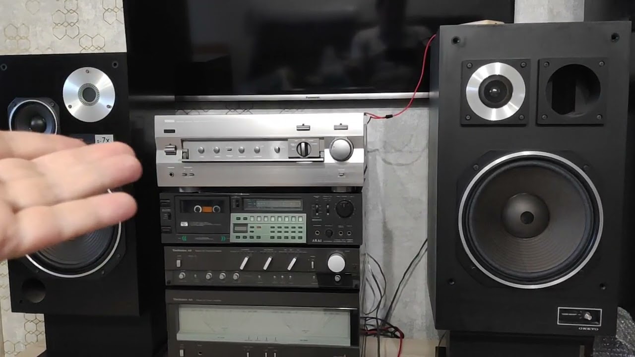 Yamaha AX-892 feat Onkyo M3II