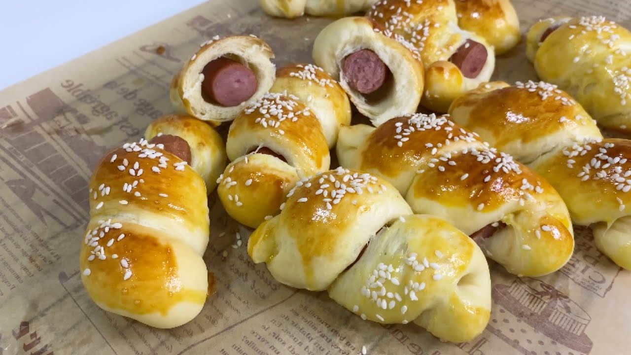 Hot Dog Buns (No Need Bread Machine) Soft and Fluffy | 热狗包 / 香肠面包 (无需面包机) 手揉 | Home Bake