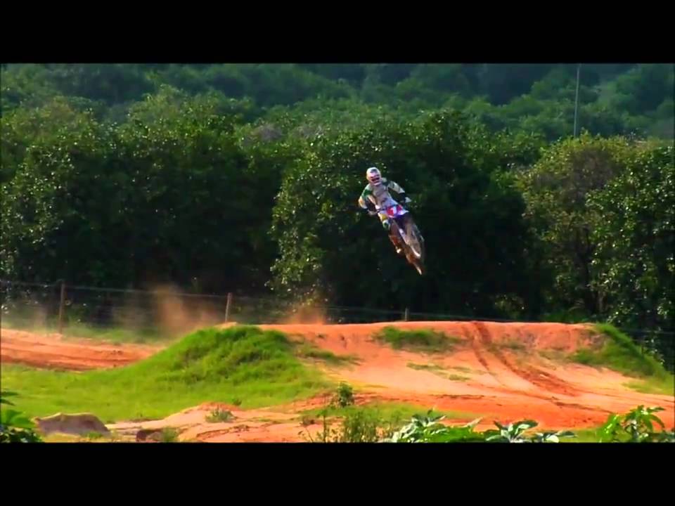 James Stewart Backyard Heli Shoot [HD]