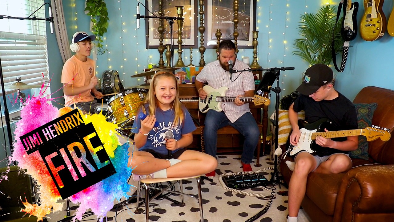 Colt Clark and the Quarantine Kids исполняют &laquo;Fire&raquo;