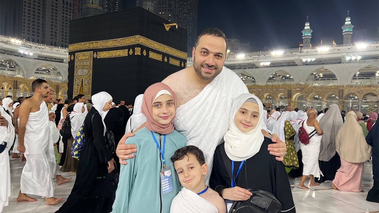 مشاعر مؤثرة أول مرة بنشوف الكعبة 😢