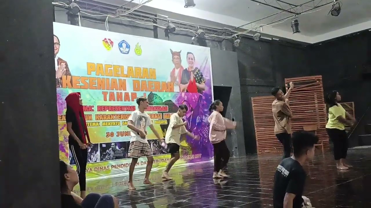 Latihan Tari Moko Nona 2022