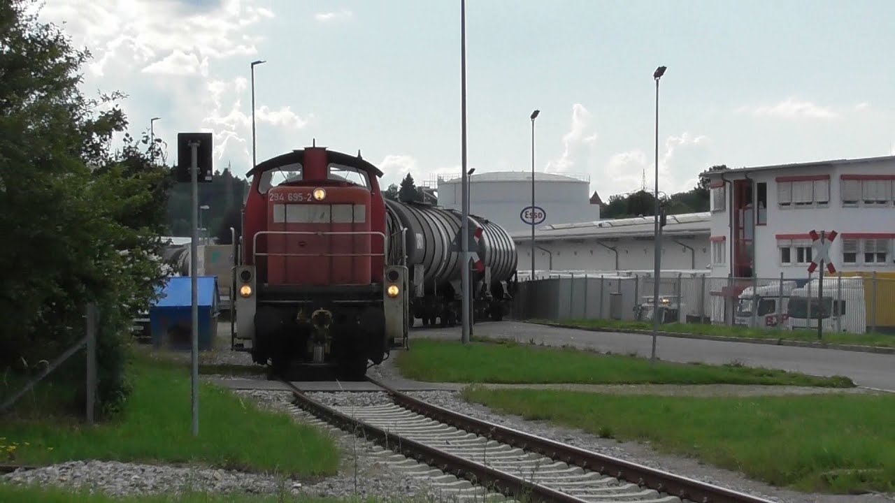 Der Tankzug von der Rammelswiese  V90 im Rangierdient der DB in Villingen