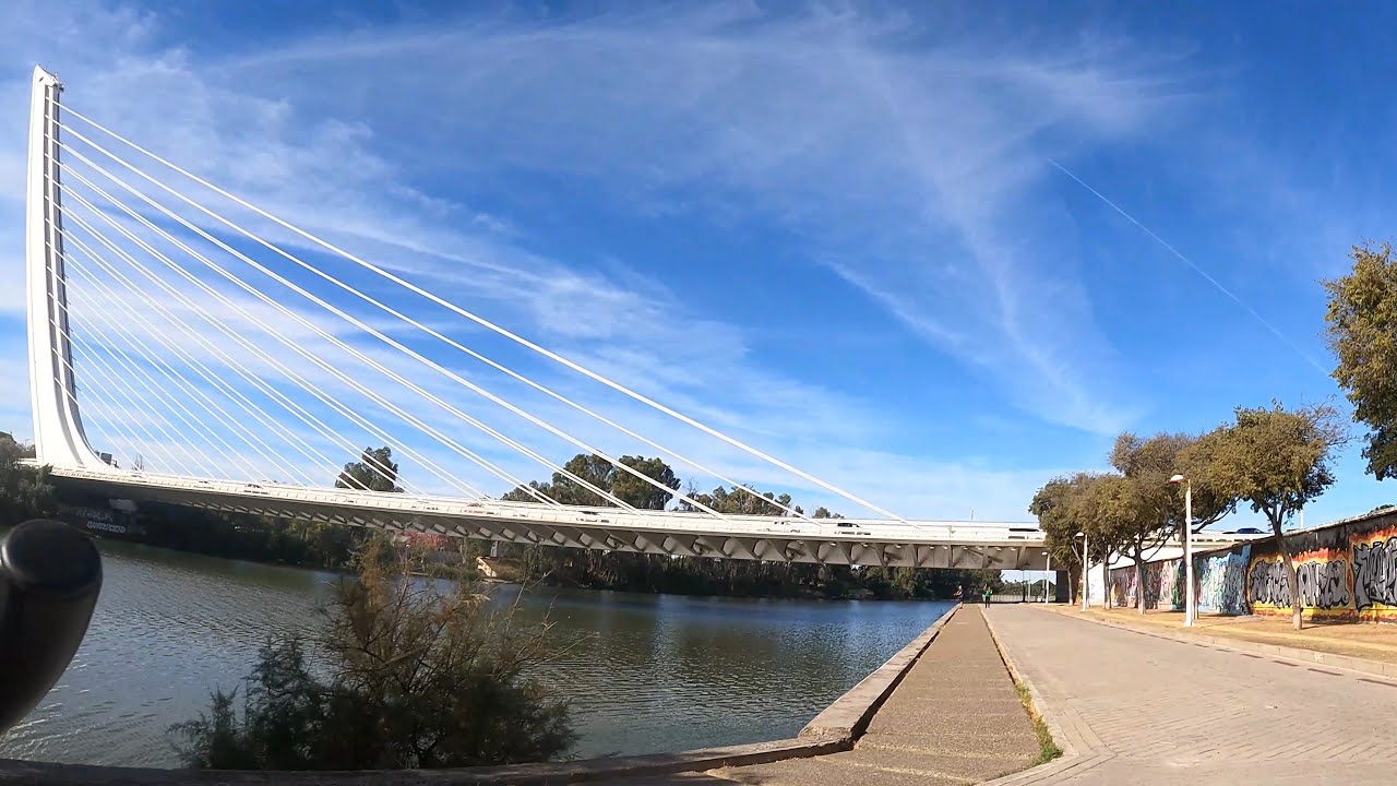 Paseo  bici Sevilla 25 octubre 2025