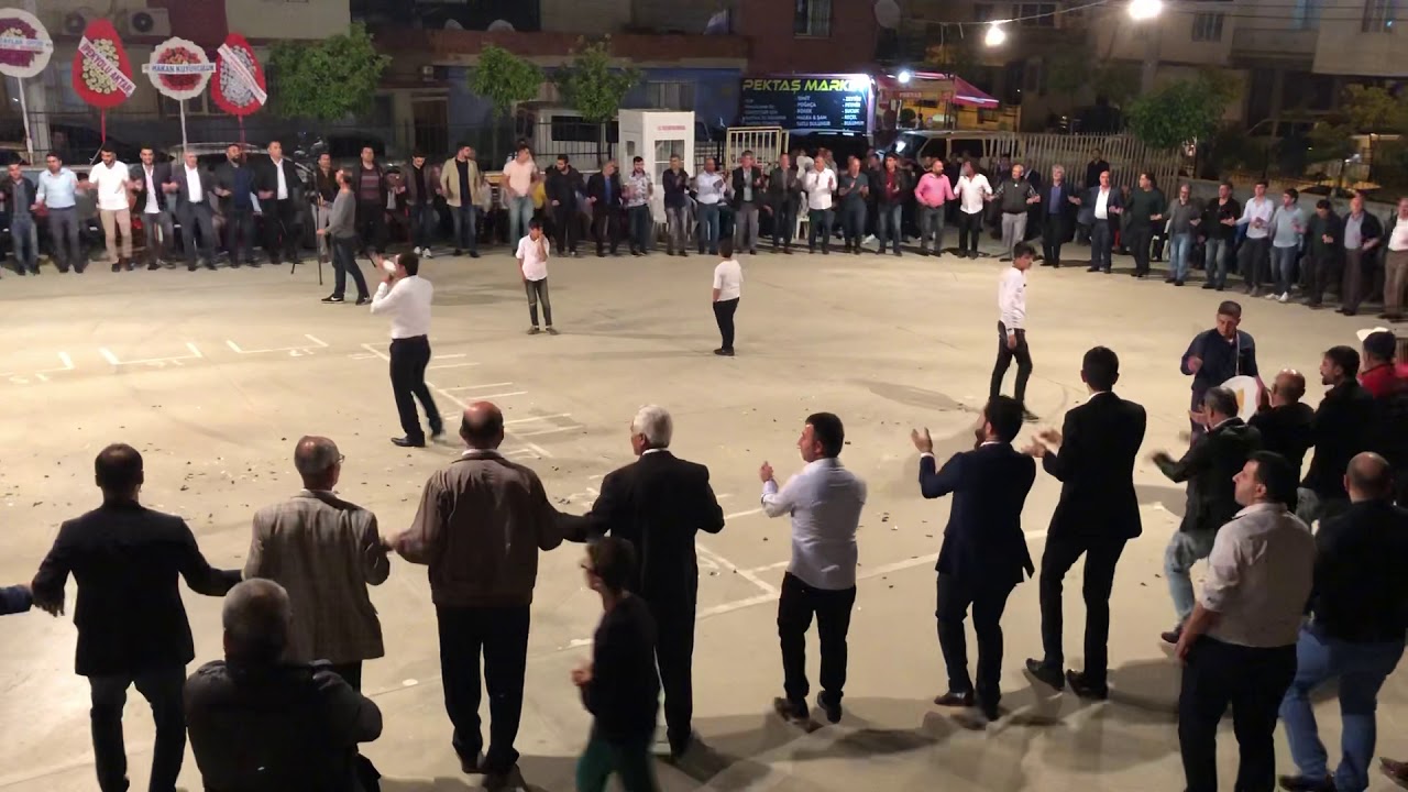 Nihat sevgilinin düğünü hozan Veysi iletişim 0537 454 27 13 daveta kürdi