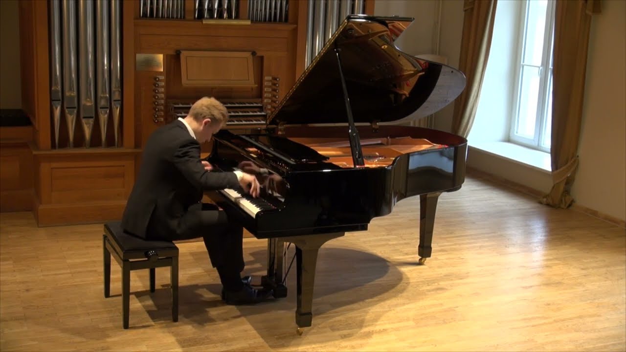 F. Chopin Polonaise Op.44