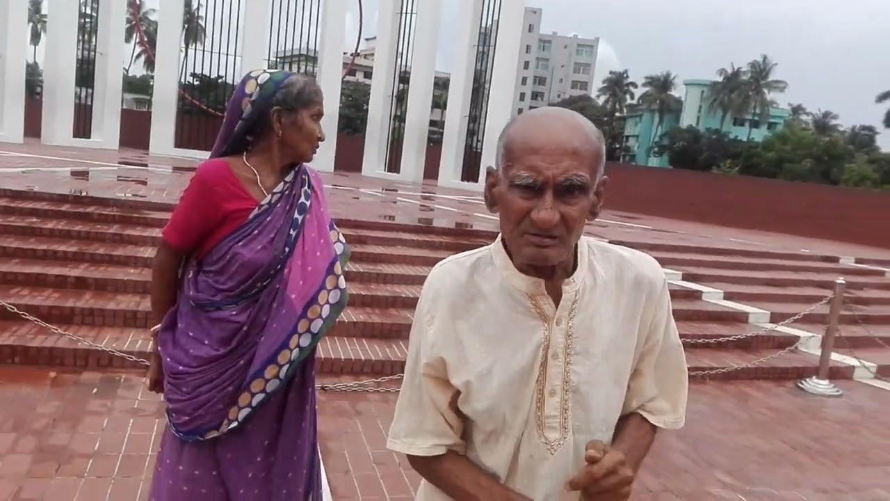 যে হৃদয়ে থাকে মা-বাবার প্রতি শ্রদ্ধা,সেই হৃদয়ই দেশমাতৃকার জন্য ত্যাগ স্বীকার করতে পারে।