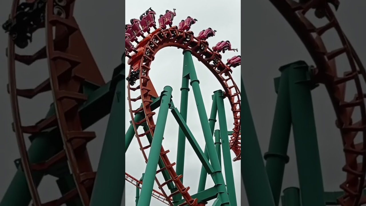 Die guten alten SLCs😂😂😂#crazy #schmerz #coaster #slc #achterbahn #rollercoaster #vekoma #walibi
