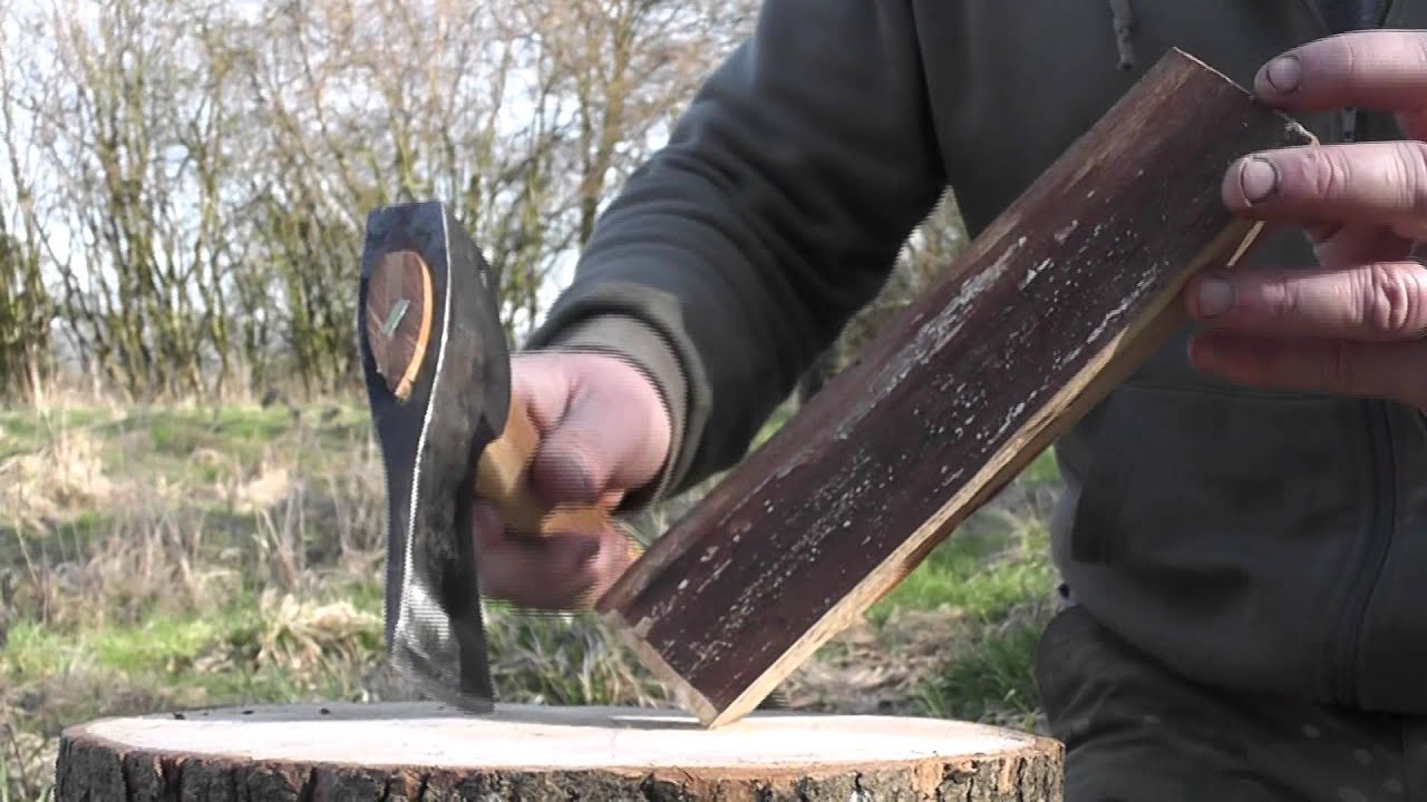 The Ray Mears Wilderness Axe
