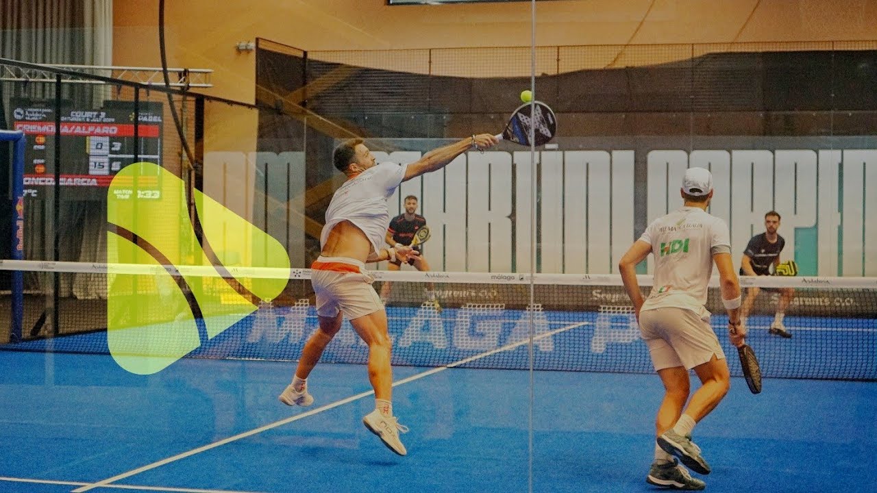 Adrián Ronco y Toti García contra Simone Cremona y Jorge Alfaro. Premier Padel Andalucía MálagaP1