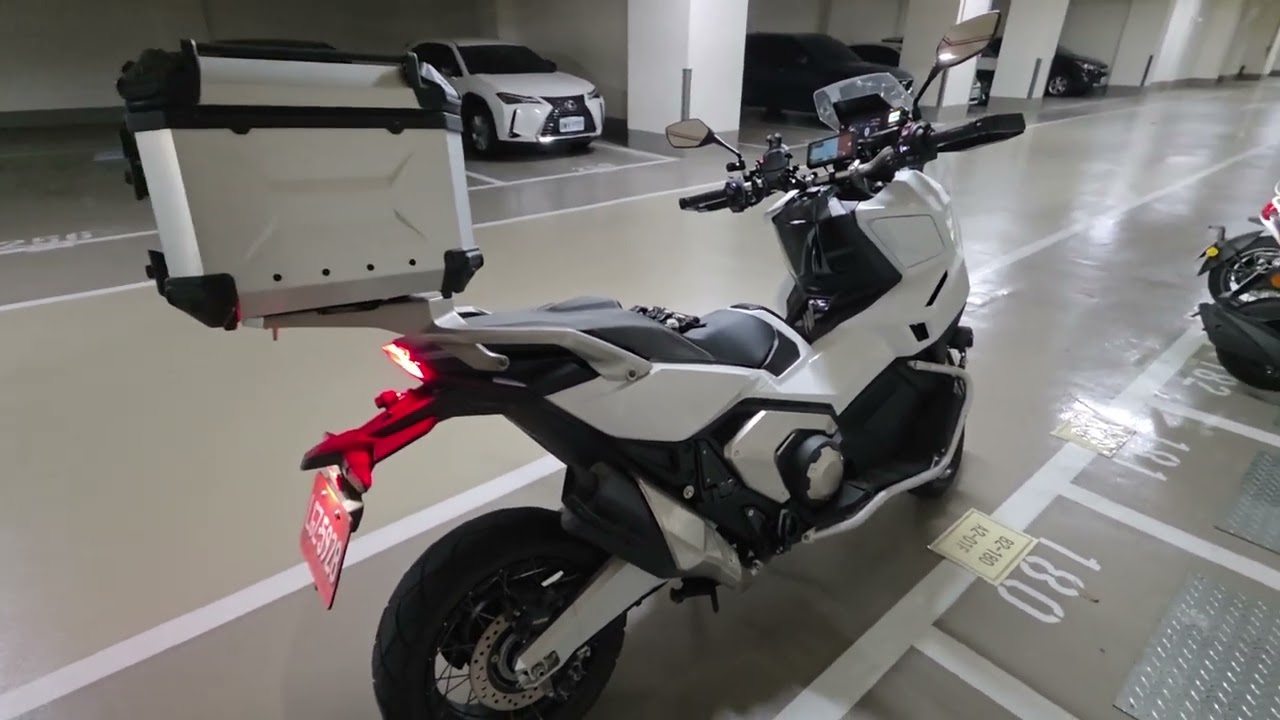 XADV 改裝前段+原廠尾段 冷車啟動 聲浪