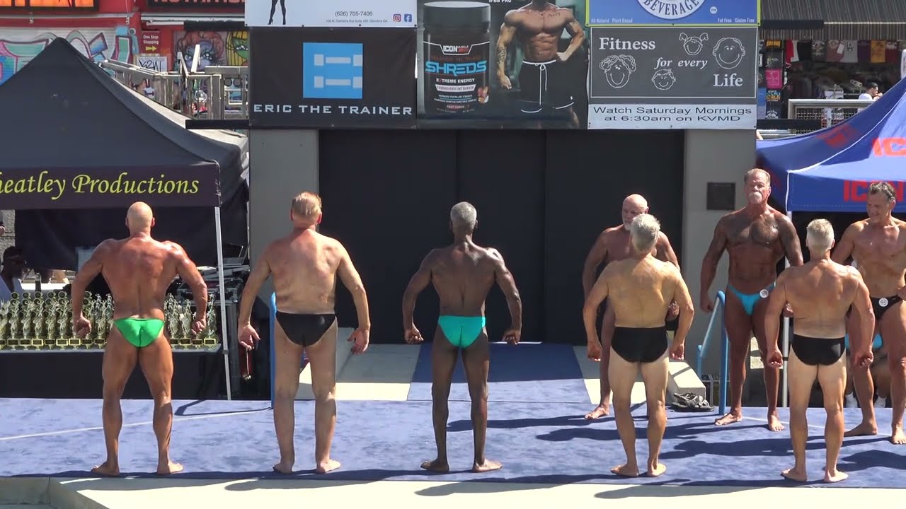 santa monica muscle beach labor day 2022
