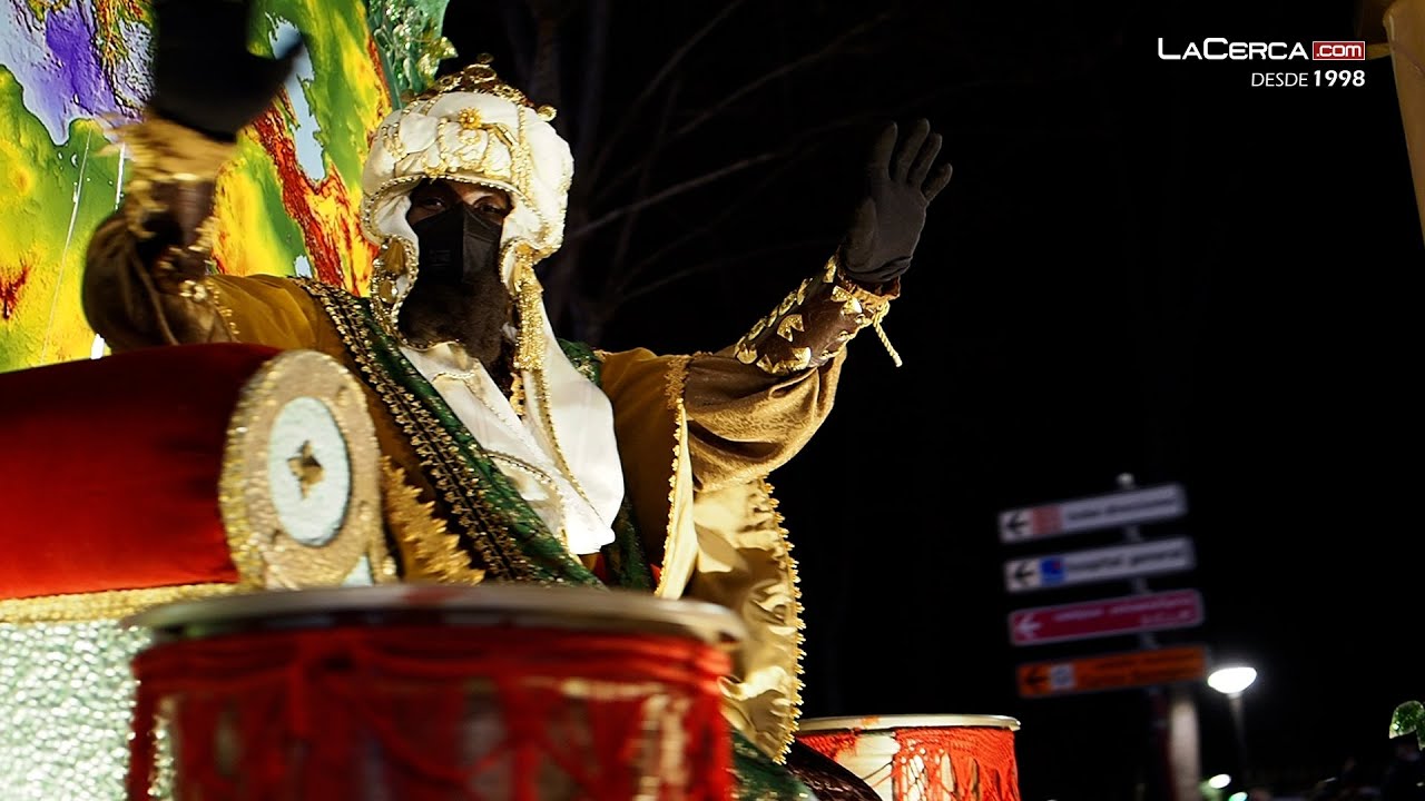 Los Reyes Magos inundan de magia e ilusi&oacute;n las calles de Albacete durante la tradicional Cabalgata