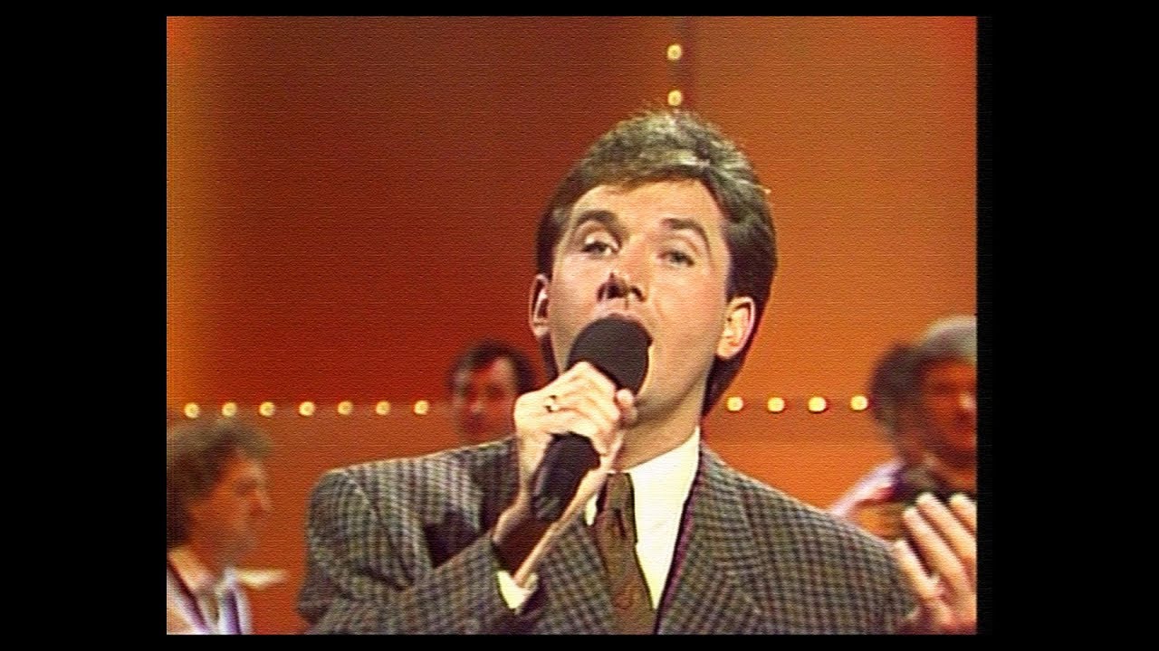 Daniel O'Donnell - Sing Me An Old Irish Song (From 'The Daniel O'Donnell Show')
