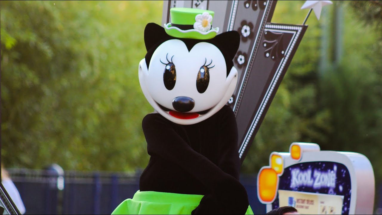 Disney FanDaze Inaugural Party - Disneyland Paris 25