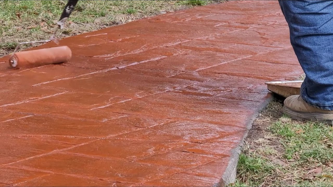 como cambiarle el color y restaurar el  concreto estampado