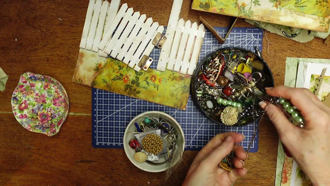 Ep 6 | Anthology 🌿 Through the Garden Gate | Add Gate and Stepping Stones to the Journal Cover