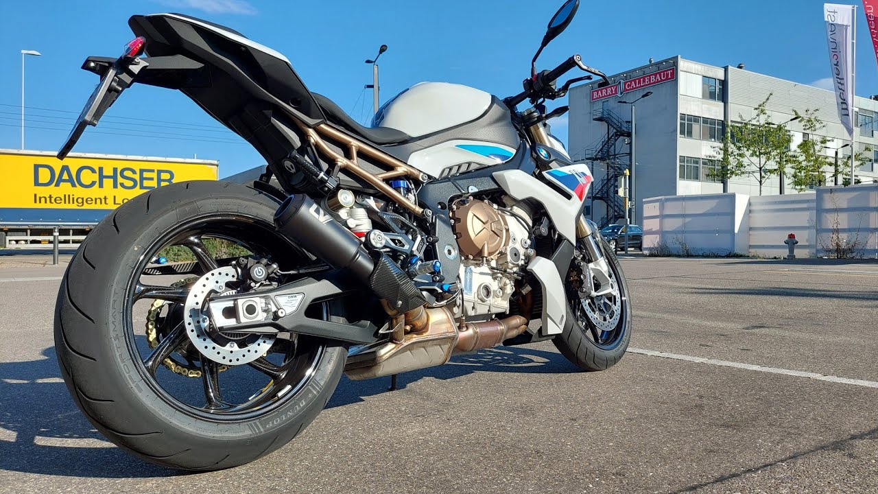 BMW S1000R Akrapovic vs Leo Vince