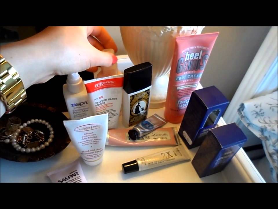 New Room Tour and Makeup Storage Sneak Peek