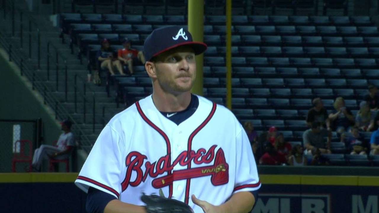 WSH@ATL: Kelly fans Robinson for first ML strikeout