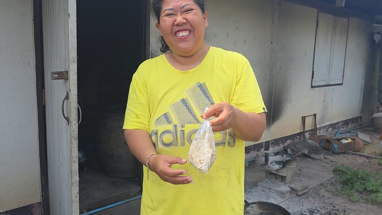 ของฝากจากสาวเอื้อยน้องเมียยิ้มดีใจจ้า