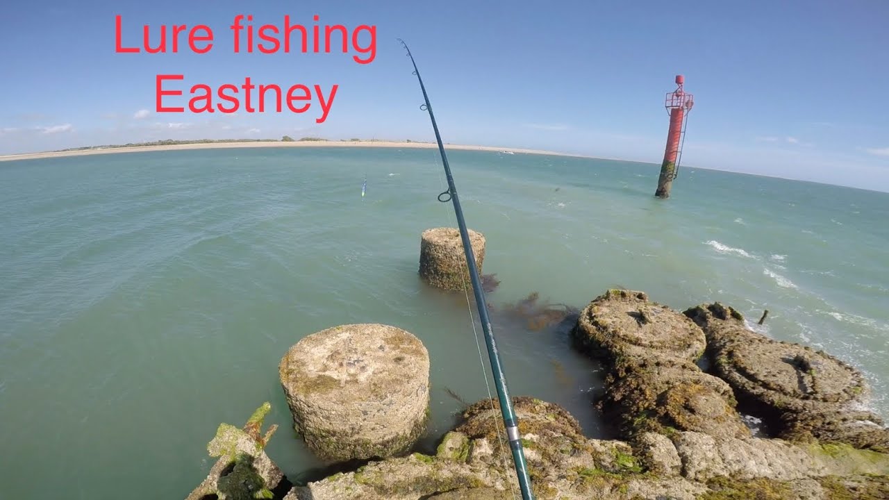 Ловля окуня на приманку, @Eastney Portsmouth