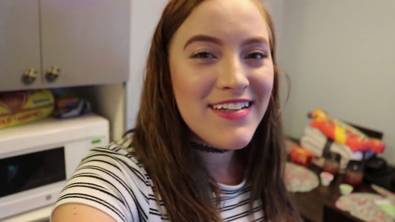 A simple day with the family - Young Family Vlog