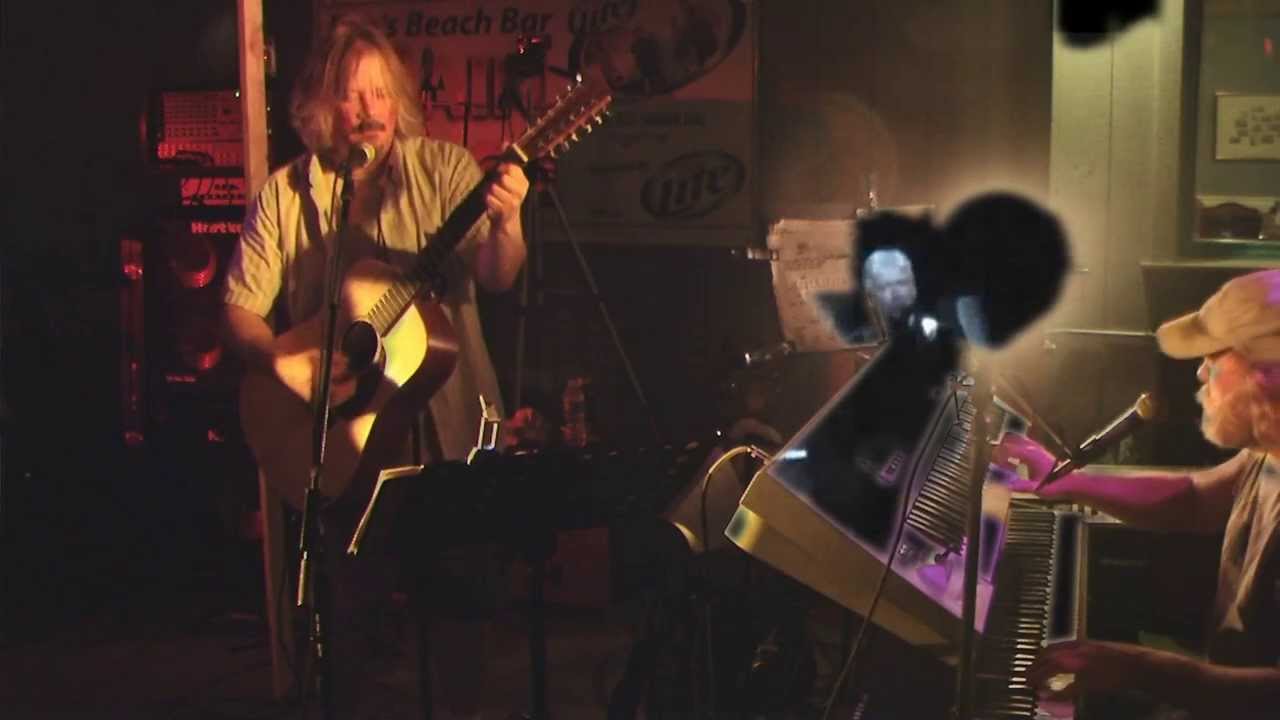 SPACE ODDITY covered by BOONDAWGLE @ John's Dock Racine,Wi