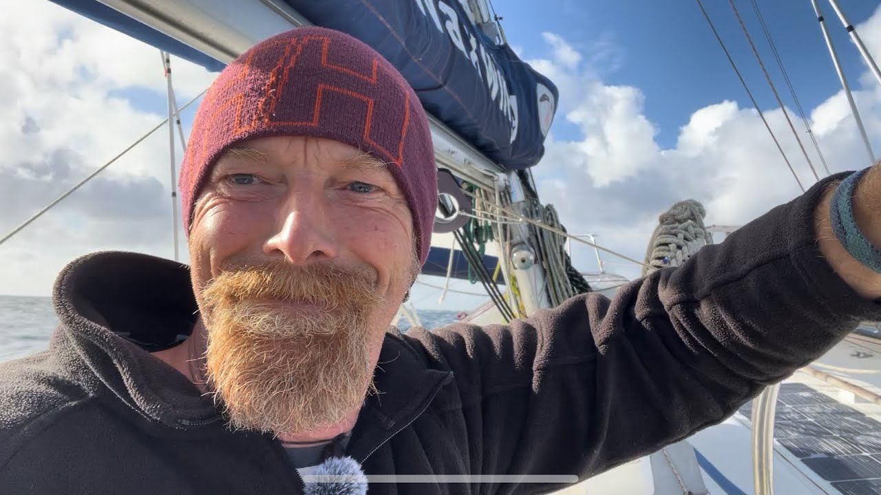 Одиночное плавание из Ирландии в Португалию без остановок, часть вторая, сезон 3, эпизод 14