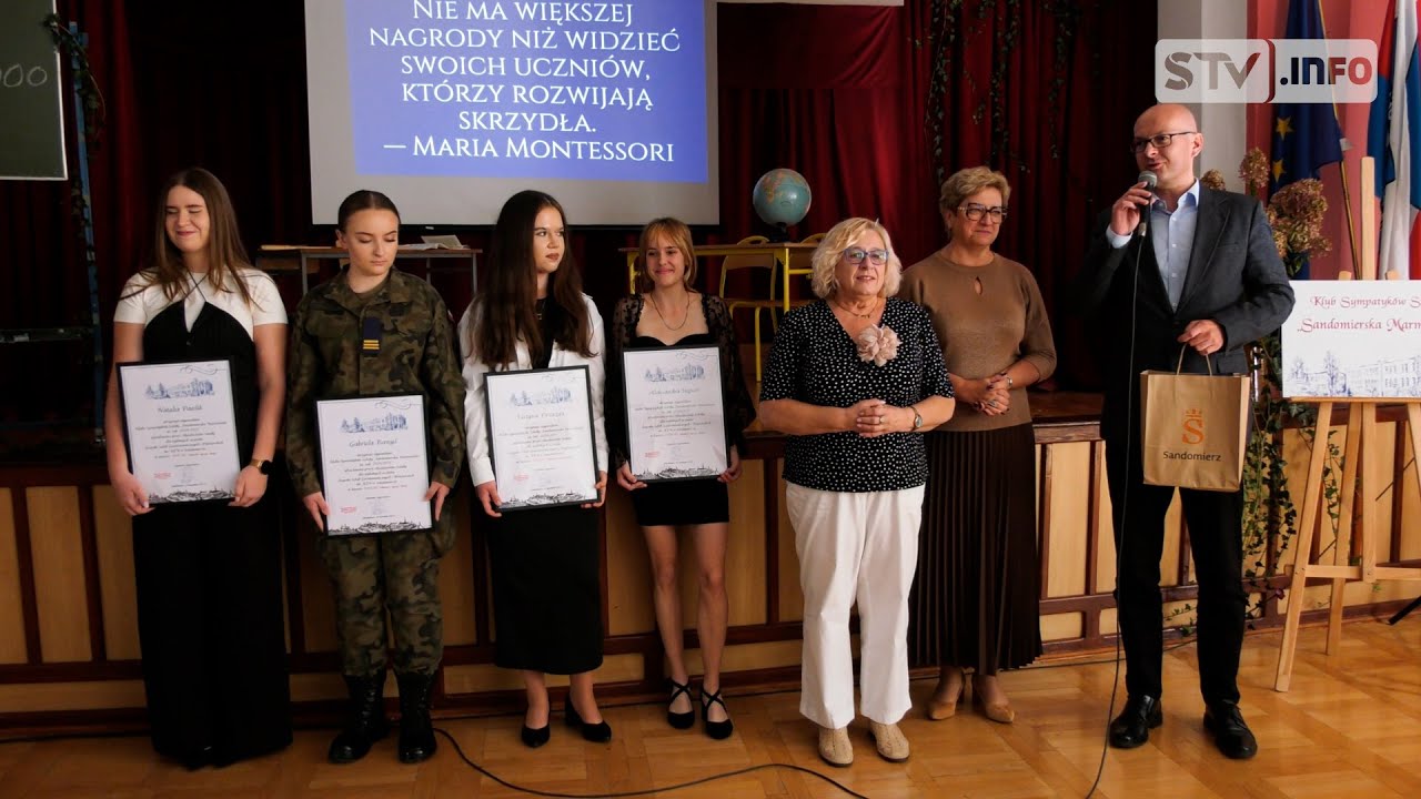 Stypendia dla prymus&oacute;w sandomierskiej &bdquo;Marmolady&rdquo;. Zadowoleni uczniowie i darczyńcy