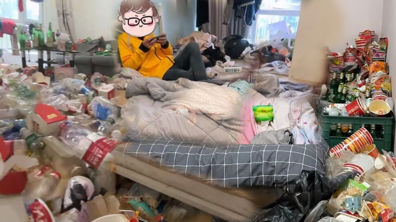 Home Owner Too Lazy to Clean Her Home 🥴🤮 | Dirty Home Rescue👌|  Cleaning the messiest house ever😱