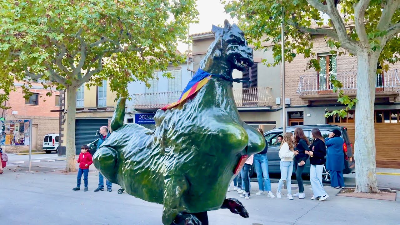 La VÍBRIA de MANRESA - I TROBADA DE BESTIARI DE NAVÀS (92ena Fira de Tardor de Navàs 2024)