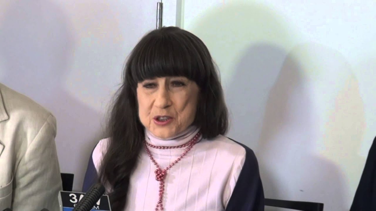 Judith Durham celebrates 70th Birthday at the Epworth Hospital