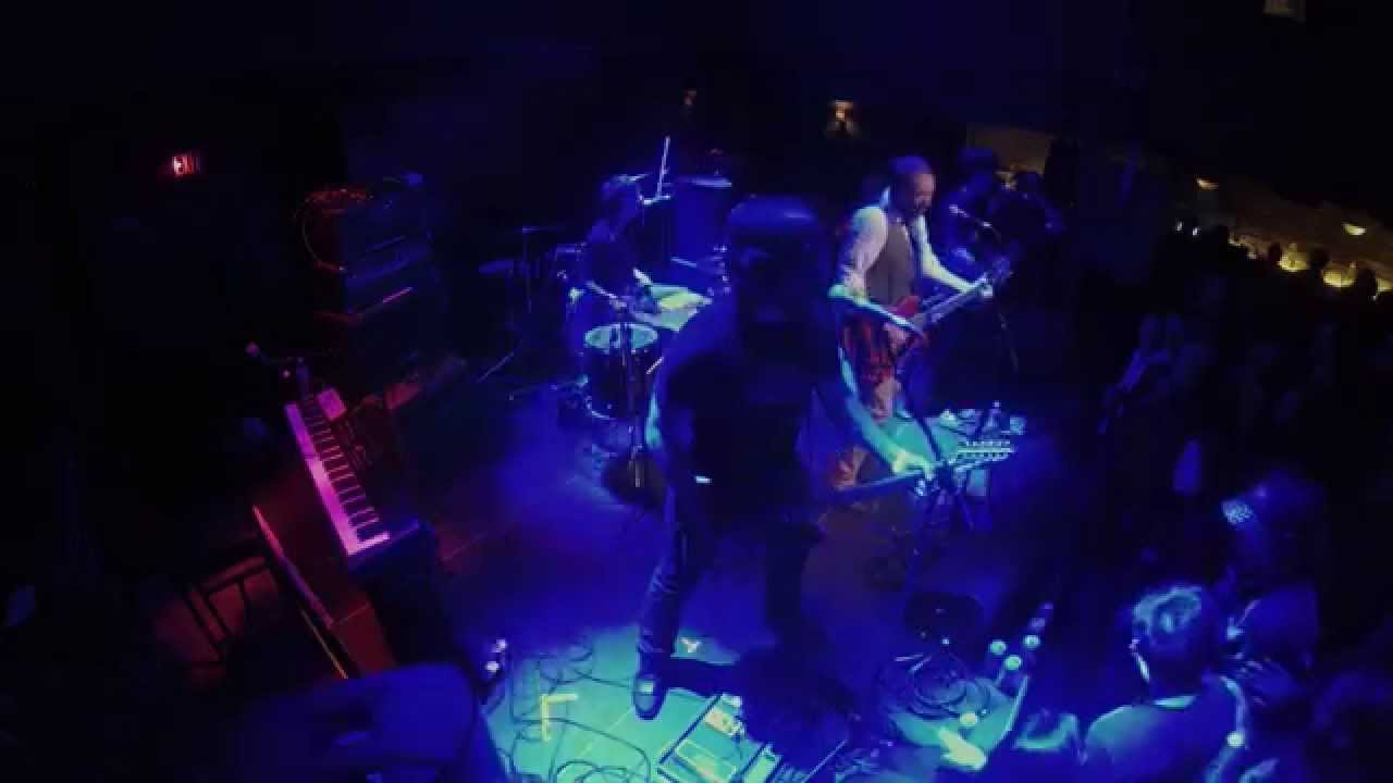 Alert The Medic - Echo And Fade (Official Video)