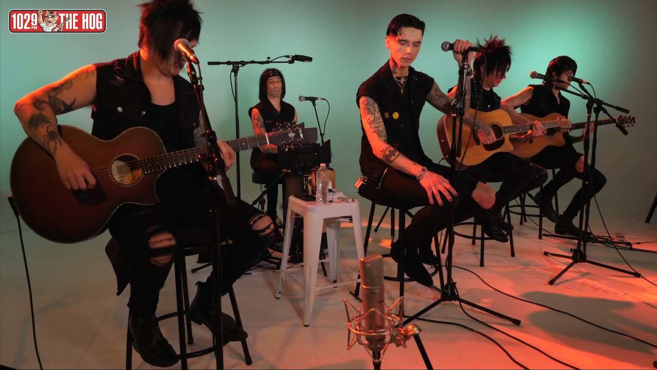 Black Veil Brides (unplugged show just for HOG Heads)