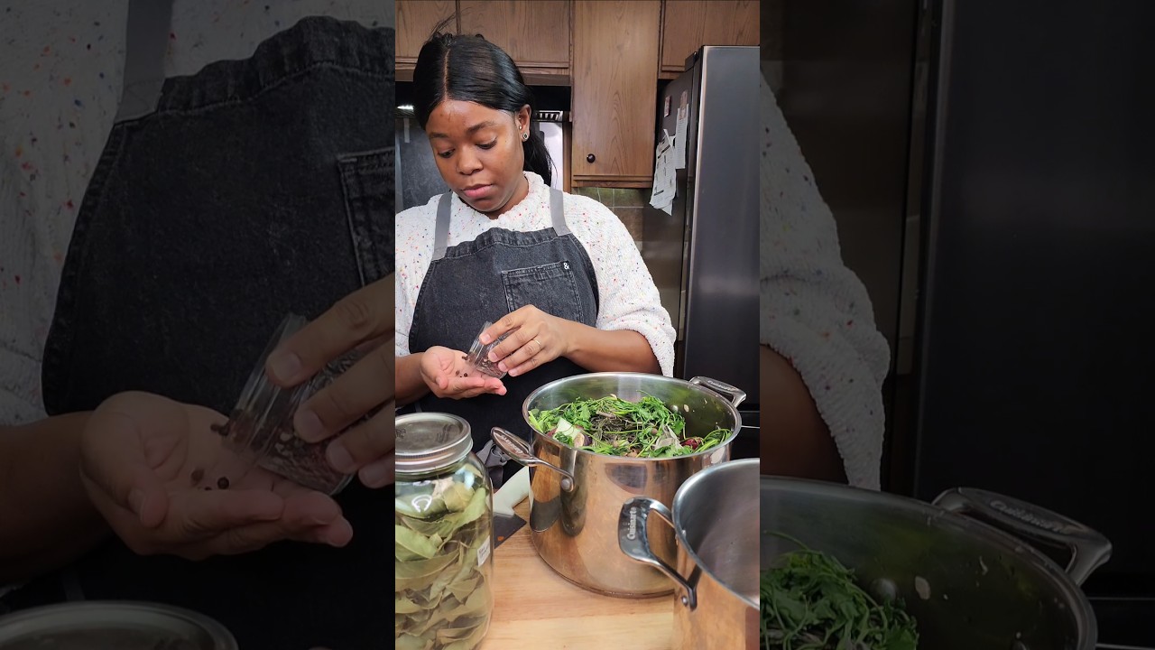 The Best Roasted Turkey Stock Recipe | Deep Flavor & Rich Broth #roastedturkey