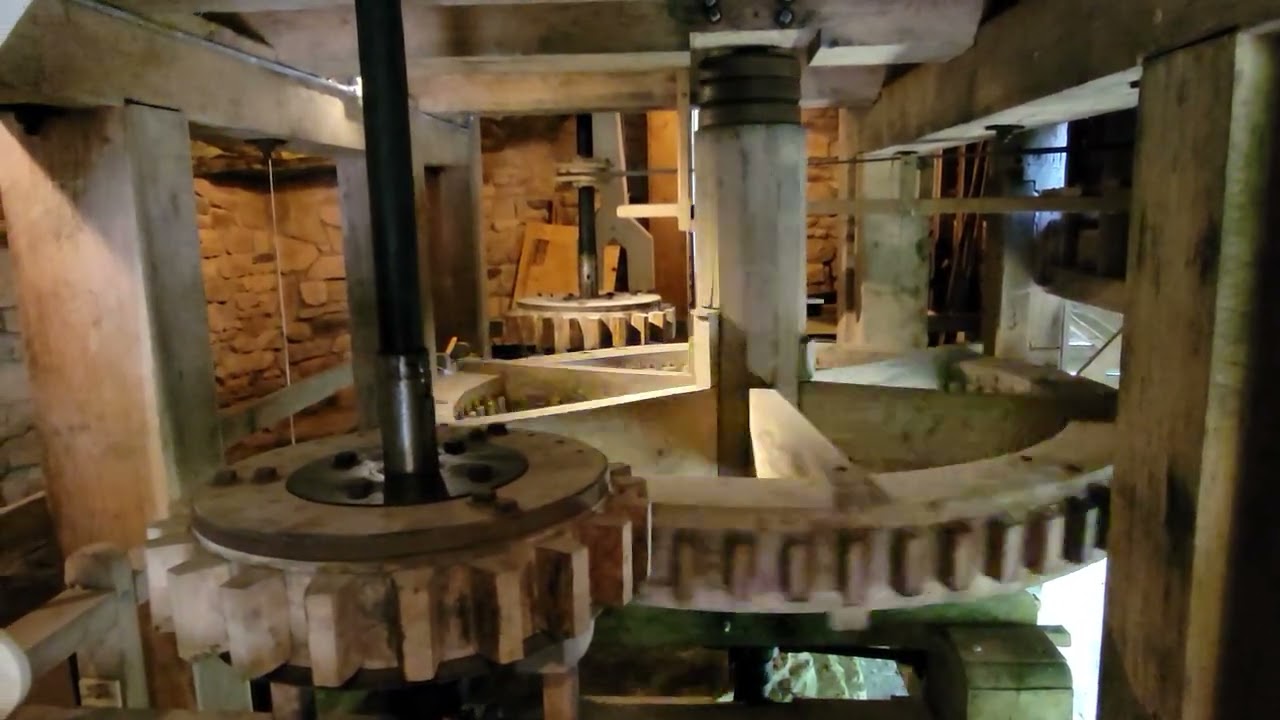 Gears of a working grist mill, Rock Mill, Fairfield County, Ohio