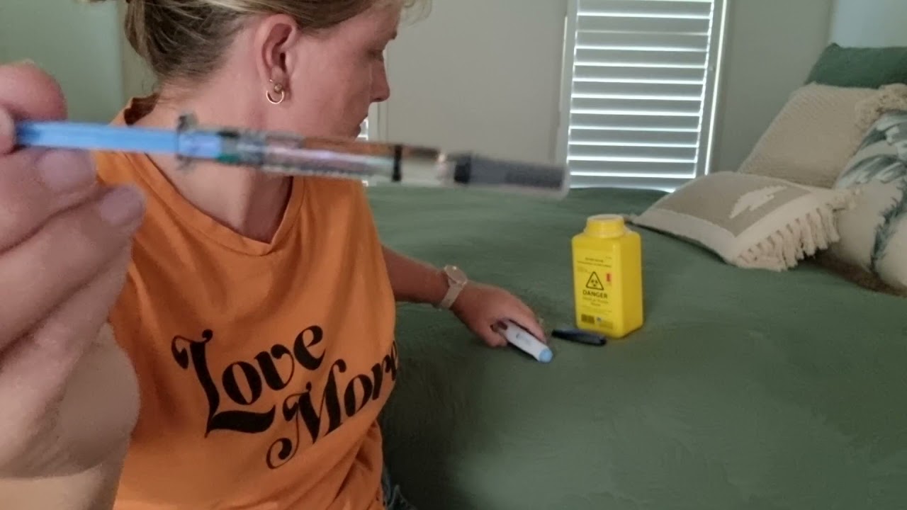 Copaxone - what comes in the pack and how to use the auto-injector.