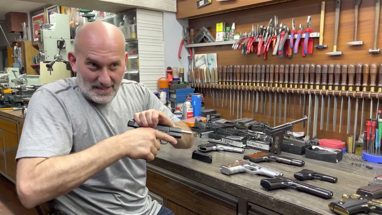 SİLAHÇI DURSUN USTA'DAN CZ 75 B,TİSAŞ,BROWNİNG,LLAMA,YAVUZ COMPACT SİLAHLARINI İNCELEMESİ