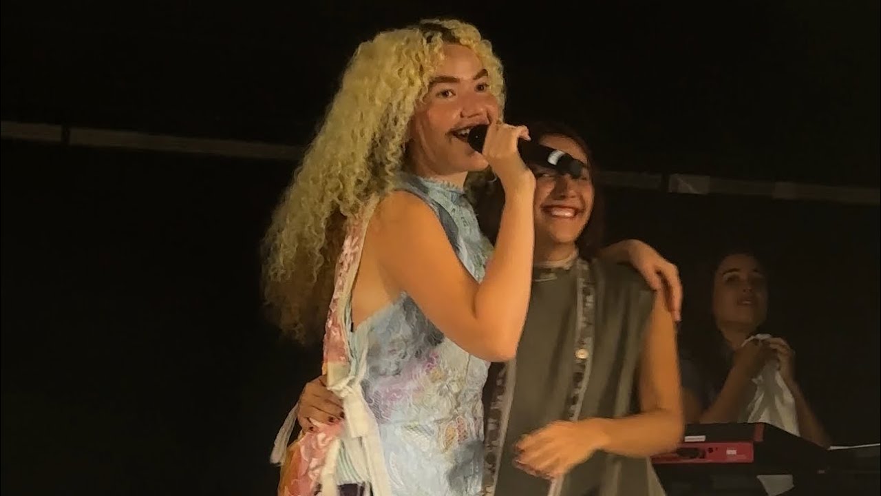 ANAVITÓRIA - Último show da Turnê de Esquinas 
