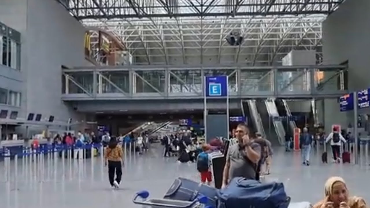 Frankfurt/Flughafen & Terminal 1 und TERMINAL 2. ✈️👌👍