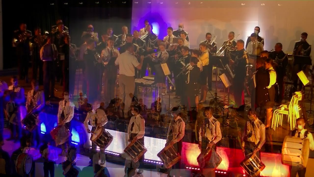 Enfants de troupe - Musique des parachutistes - Fanfare du Lycée Militaire d'Aix en Provence
