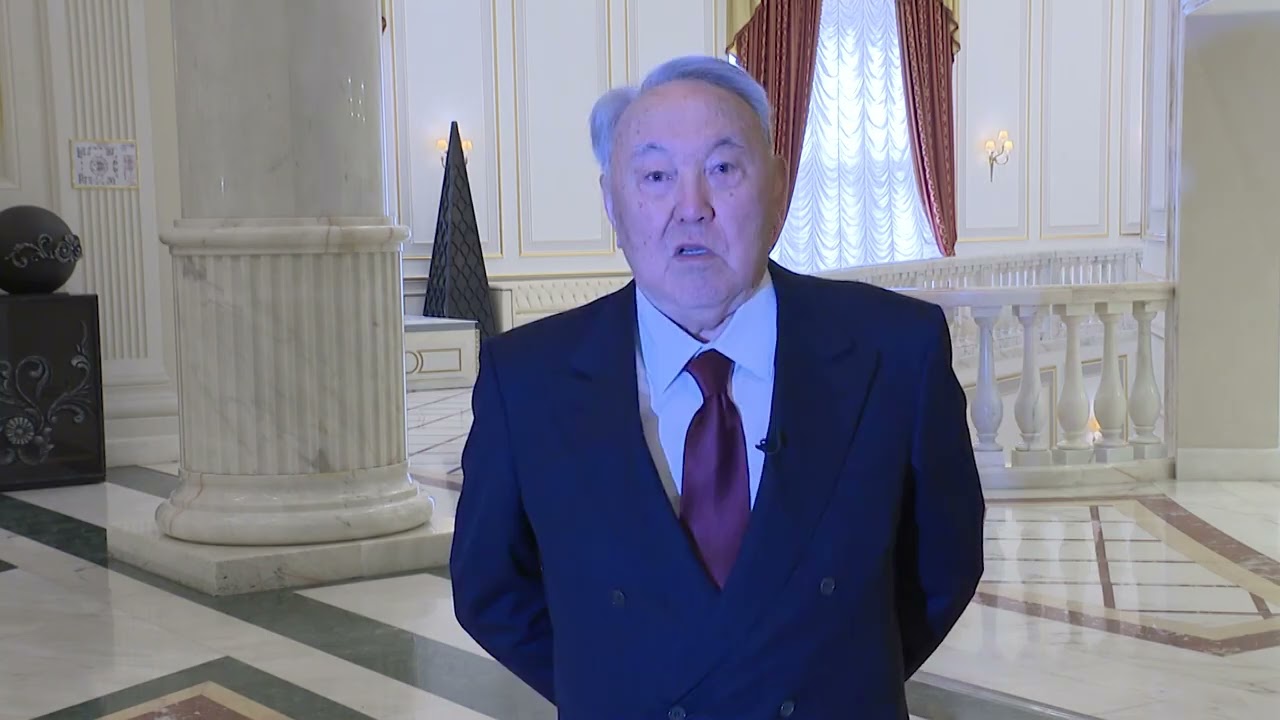 Нұрсұлтан Назарбаев Астана қаласындағы №228 сайлау учаскесіне барды