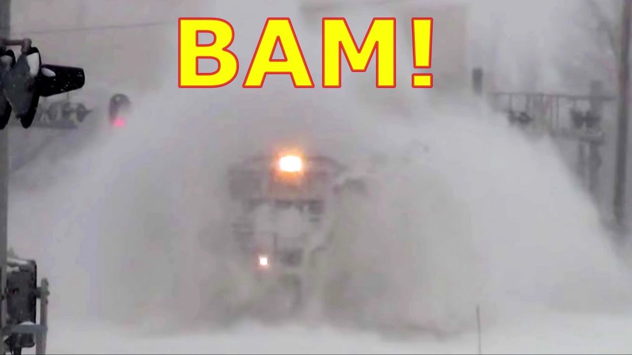 NS Train Crashes Through Huge Snow Drifts