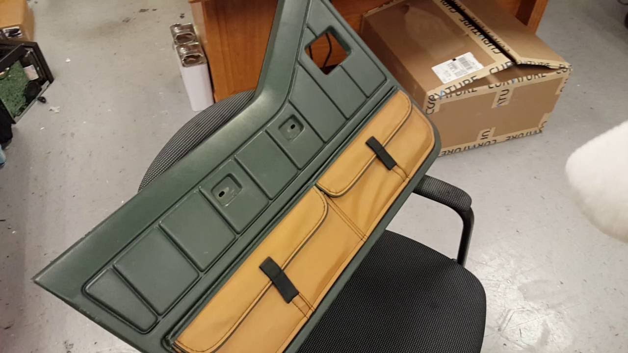 Jeep Wrangler YJ - Half Doors Restoration (Part 1)